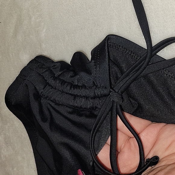 Women's Size 1X (16W-18W) Side drawstring design Worn once LIKE NEW - Picture 2 of 3